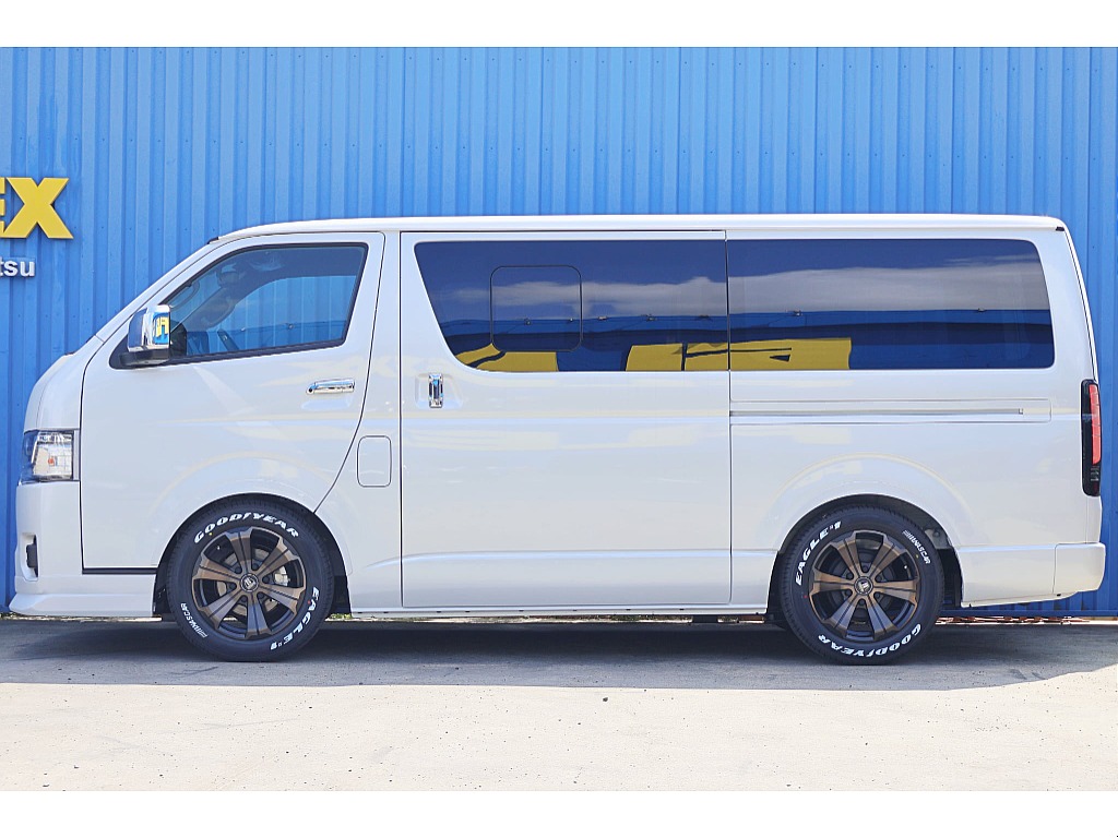 トヨタ ハイエースバン(44枚目)