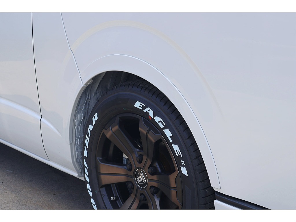 トヨタ ハイエースバン(54枚目)