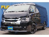 新車ハイエースワゴンGL　FLEX内装架装ファミリア　リビング仕様♪フローリング施工＆脱着可能テーブル