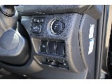 プッシュスターター　ビルトインETC　等、使いやすい位置に配置♪