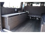 内装架装Ver４！家具付きベットキット搭載！広々空間♪ フローリング施工してます♪