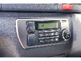 設定温度に合わせて風量や吹出しモード自動制御するオートエアコンを装備♪
