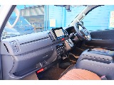 運転しやすいシートポジション♪視界良好♪