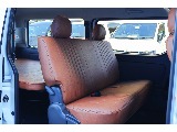 FLEX　オリジナルシートカバー♪　ブラウンレザー調で車内の統一感を図りました♪