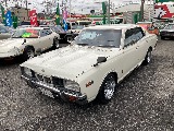 日産 グロリア　4ドアハードトップ(6枚目)