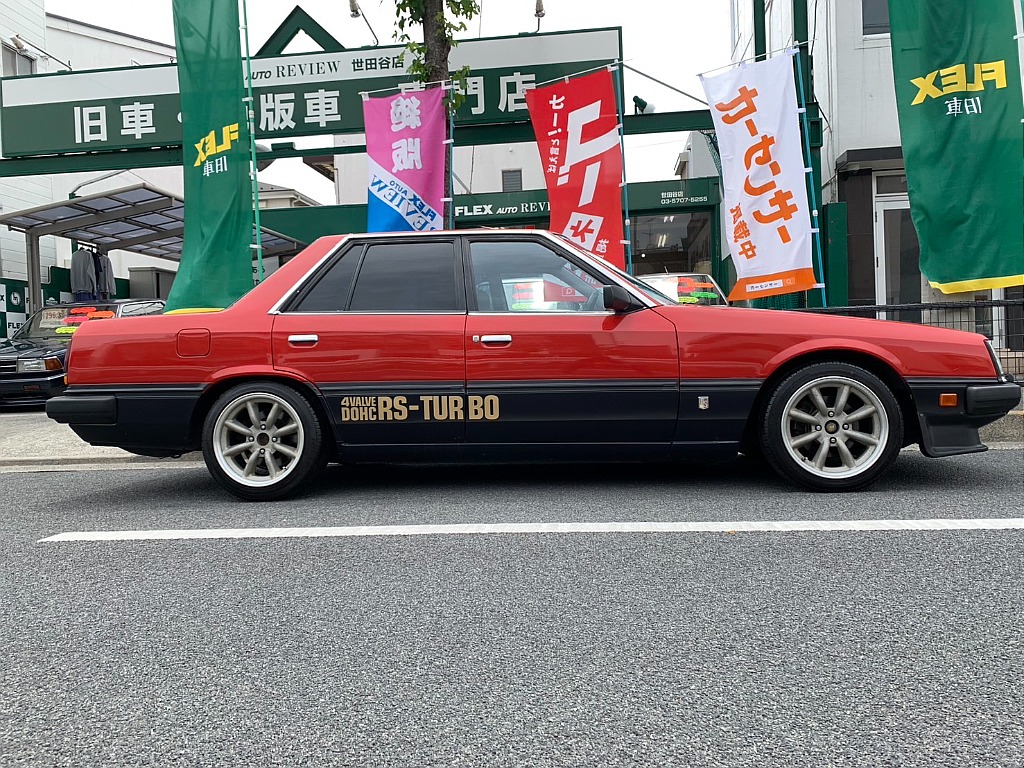 日産 スカイライン　4ドア(20枚目)