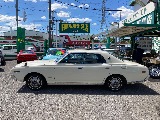 日産 グロリア　4ドアハードトップ(11枚目)