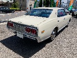 日産 グロリア　4ドアハードトップ(14枚目)