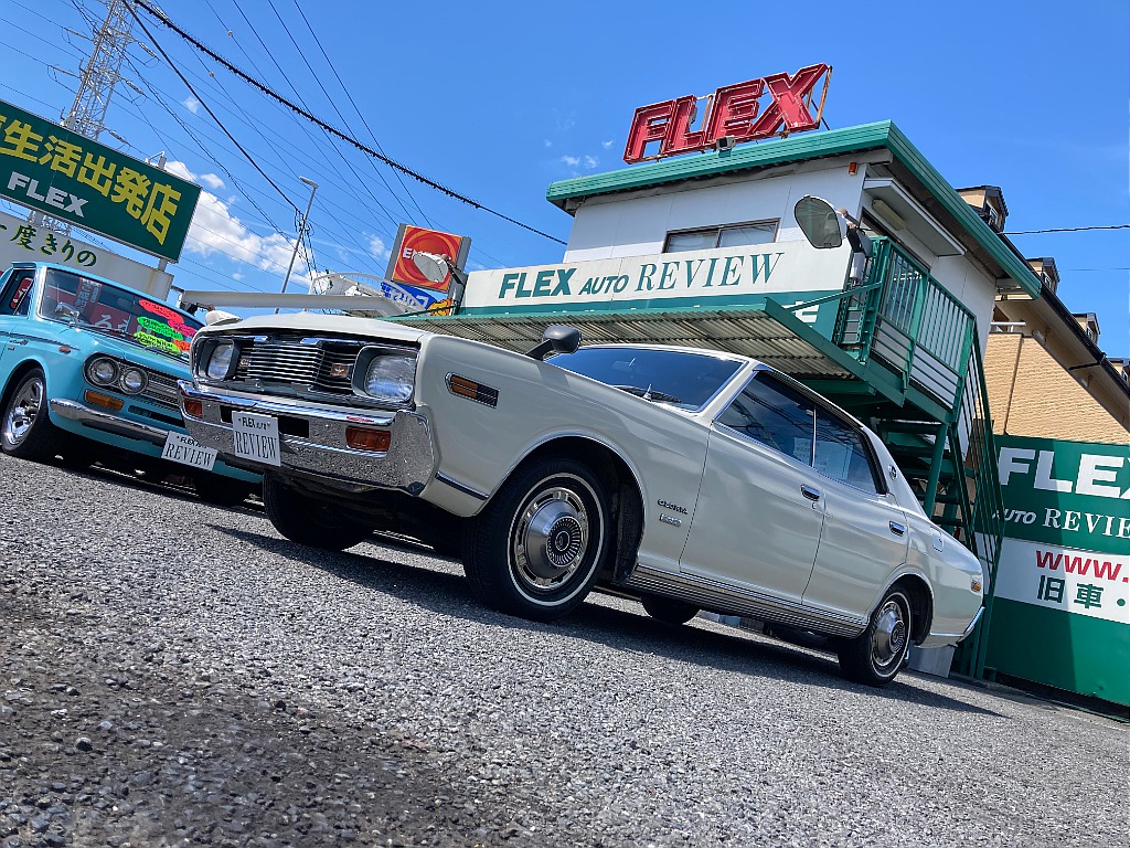 日産 グロリア　4ドアハードトップ(10枚目)