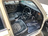 日産 スカイライン　4ドア(3枚目)