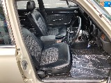 日産 スカイライン　4ドア(5枚目)