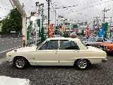 日産 スカイライン　4ドア(10枚目)