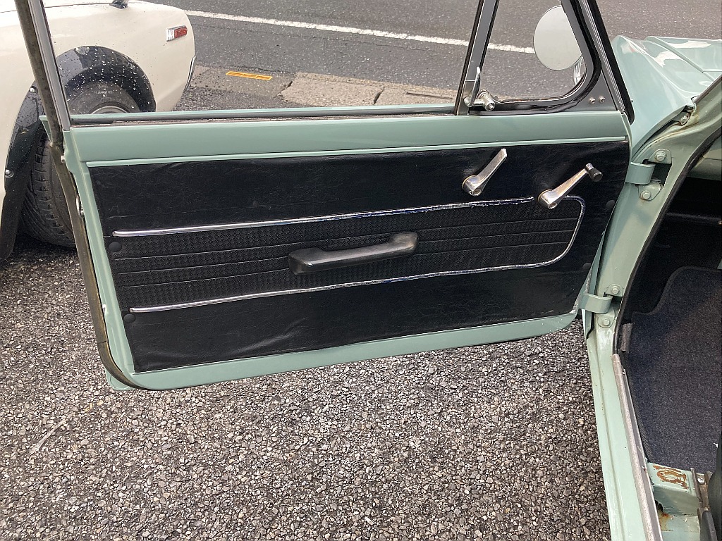 日産 サニーバン(13枚目)