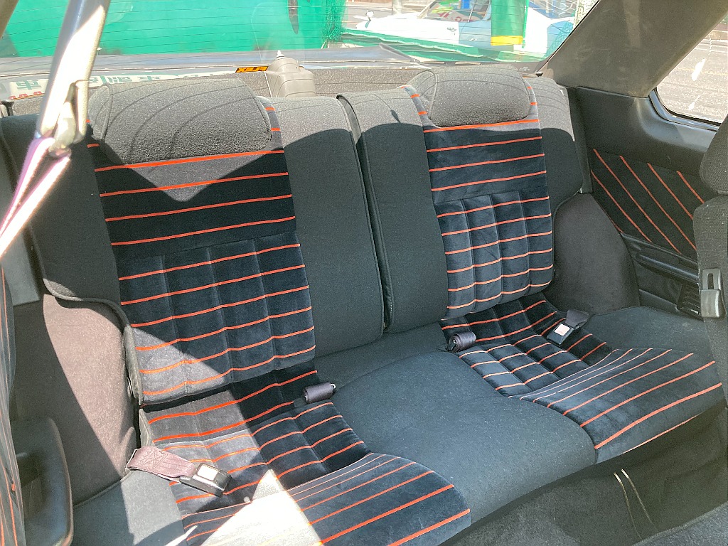 日産 スカイライン　2ドアハードトップ(6枚目)
