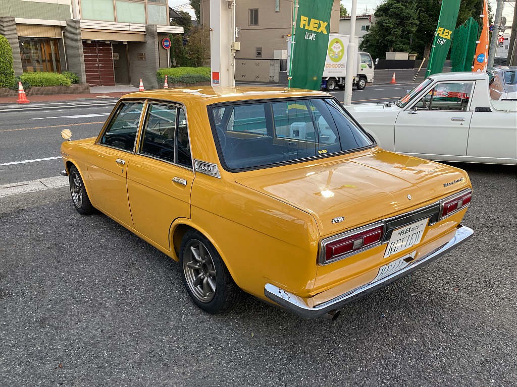 日産 ブルーバード　4ドア(11枚目)
