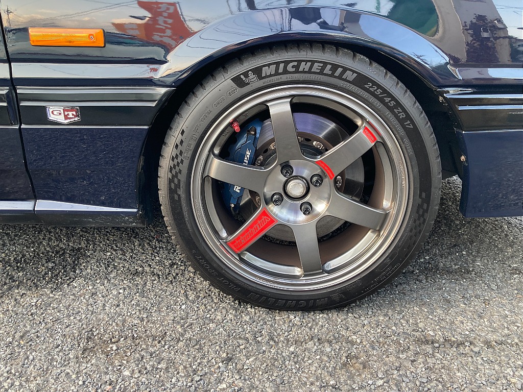 日産 スカイライン(7枚目)
