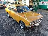 日産 サニー　4ドアセダン(1枚目)