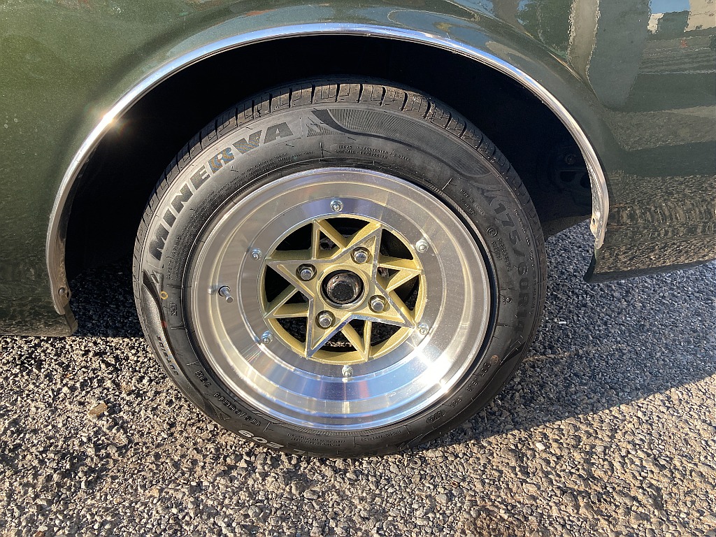 日産 ローレル　２ドアハードトップ(7枚目)