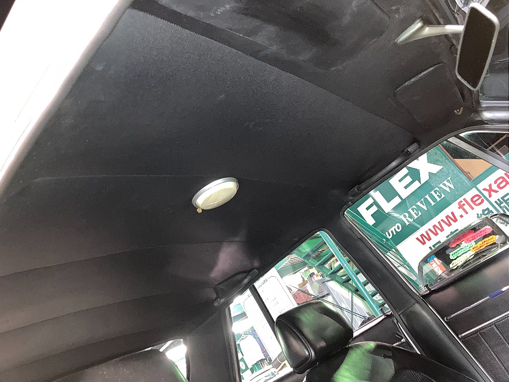 日産 スカイライン　4ドア(18枚目)