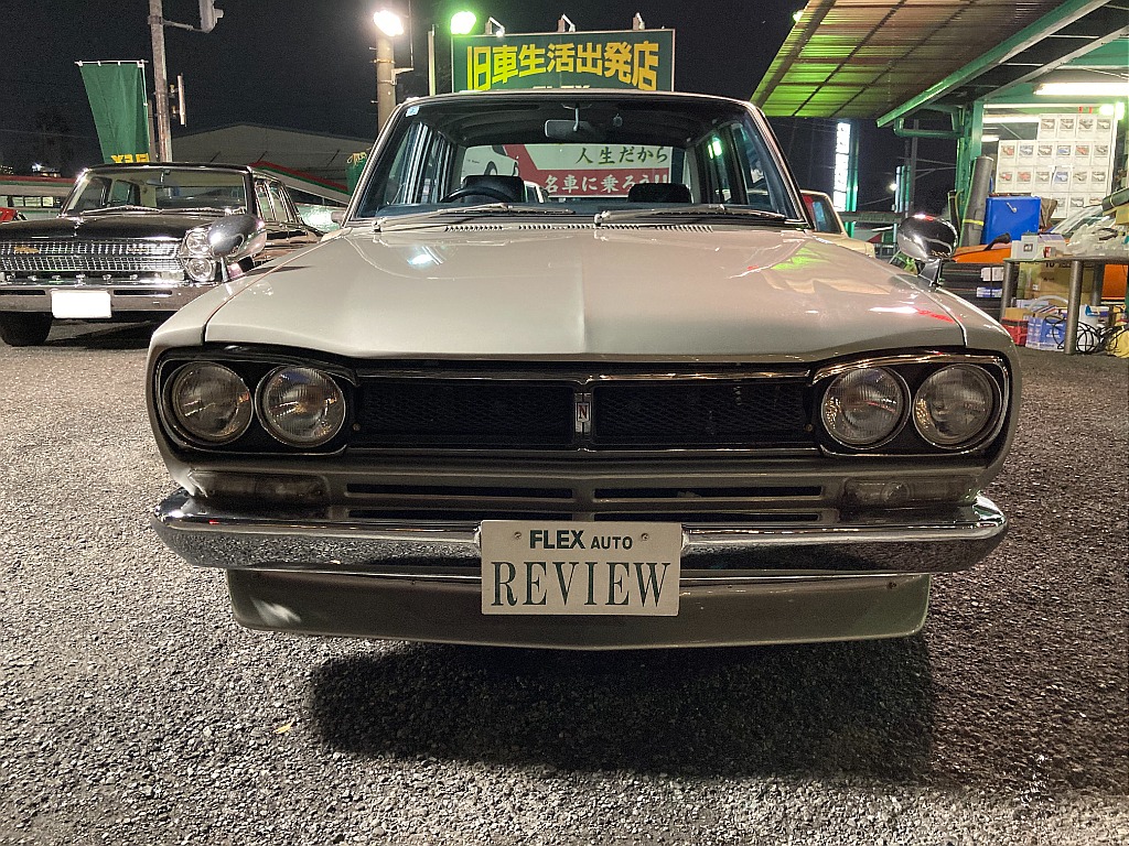 日産 スカイライン　4ドア(8枚目)