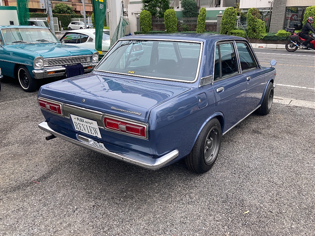 日産 ブルーバード　4ドア(13枚目)