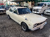 日産 スカイライン　4ドア(1枚目)