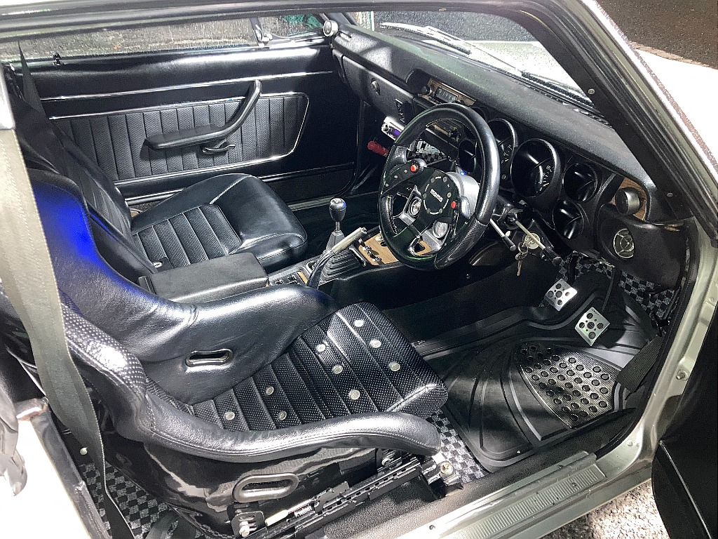 日産 スカイラインHT(3枚目)