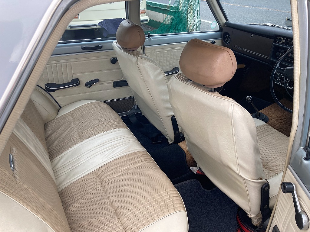 日産 ブルーバード(15枚目)