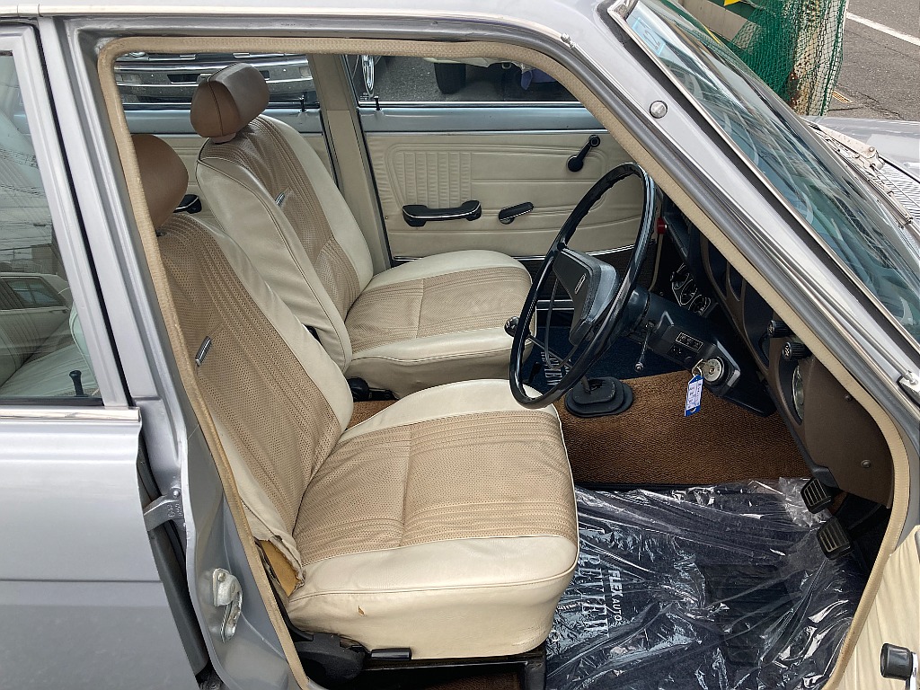 日産 ブルーバード(4枚目)