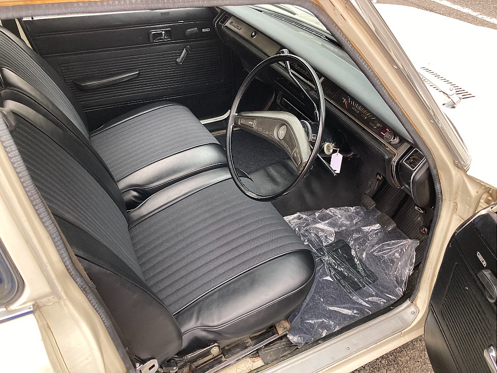 トヨタ コロナマークⅡ(3枚目)