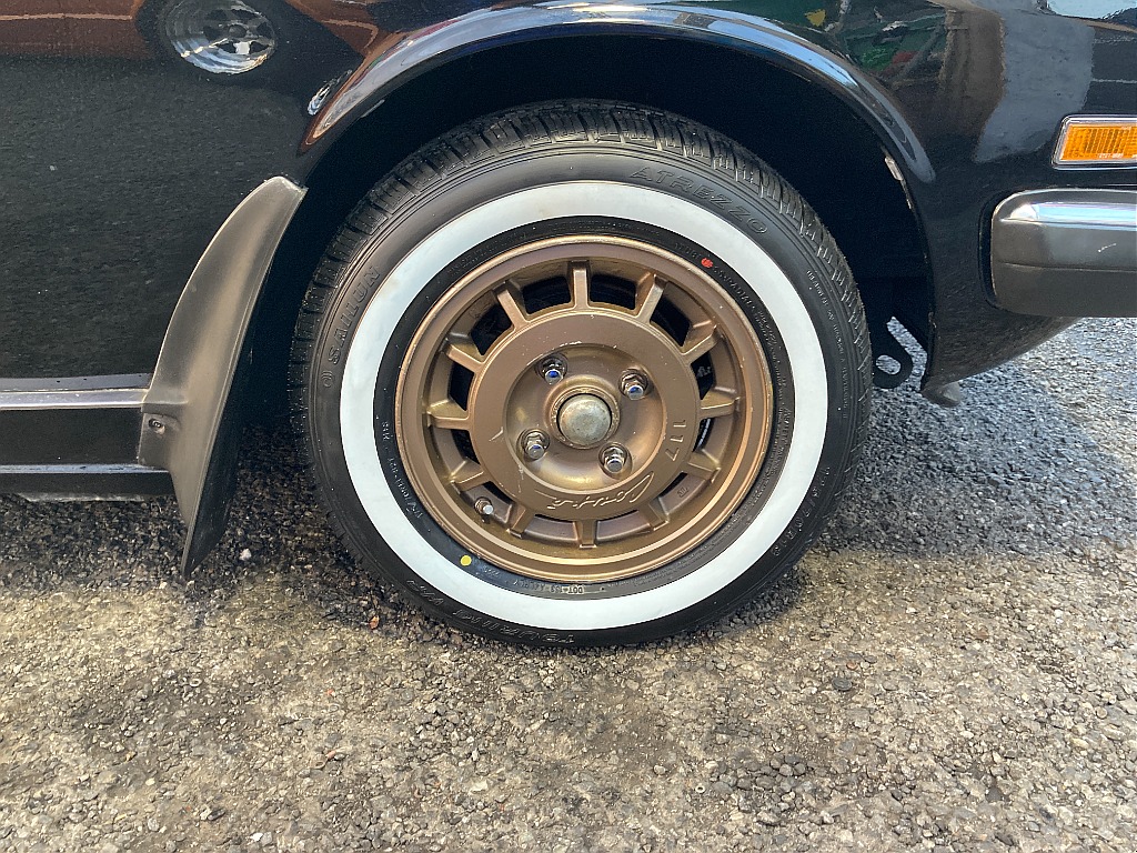 いすゞ 117クーペ(3枚目)