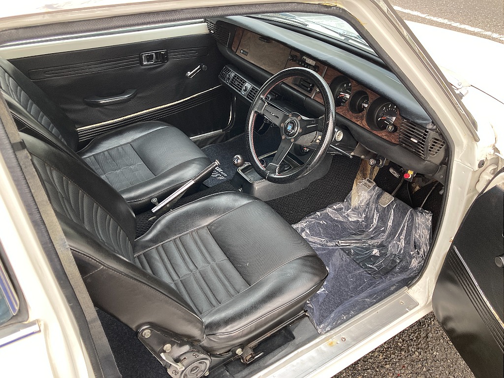 トヨタ カローラ　クーペ(3枚目)