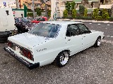 日産 スカイライン　4ドア(2枚目)