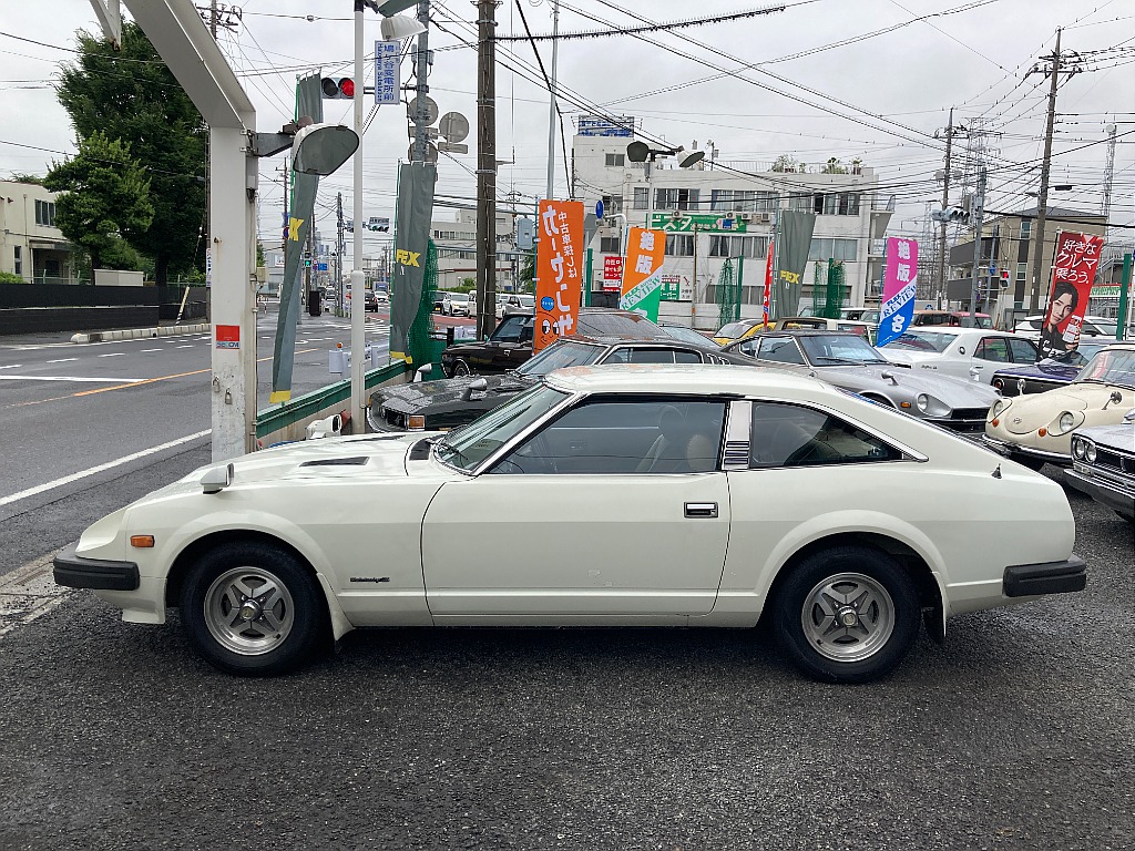 日産 フェアレディＺ(10枚目)