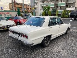日産 スカイライン　4ドア(2枚目)