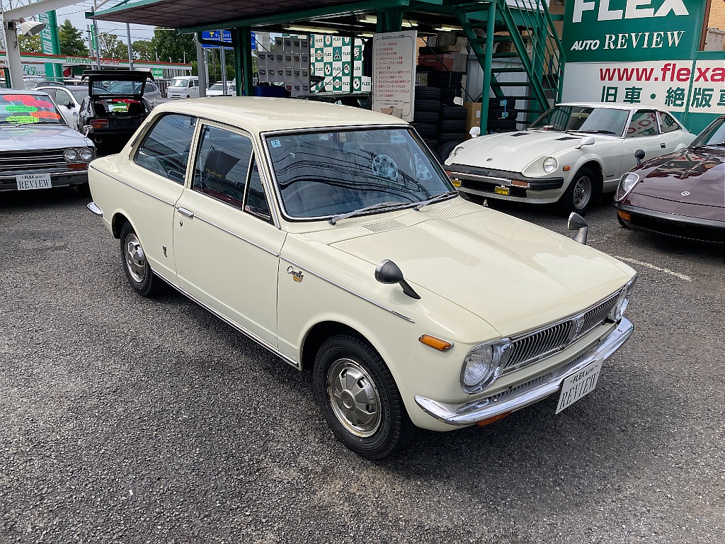 トヨタ カローラ(1枚目)