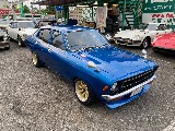 日産 サニー　4ドアセダン(1枚目)