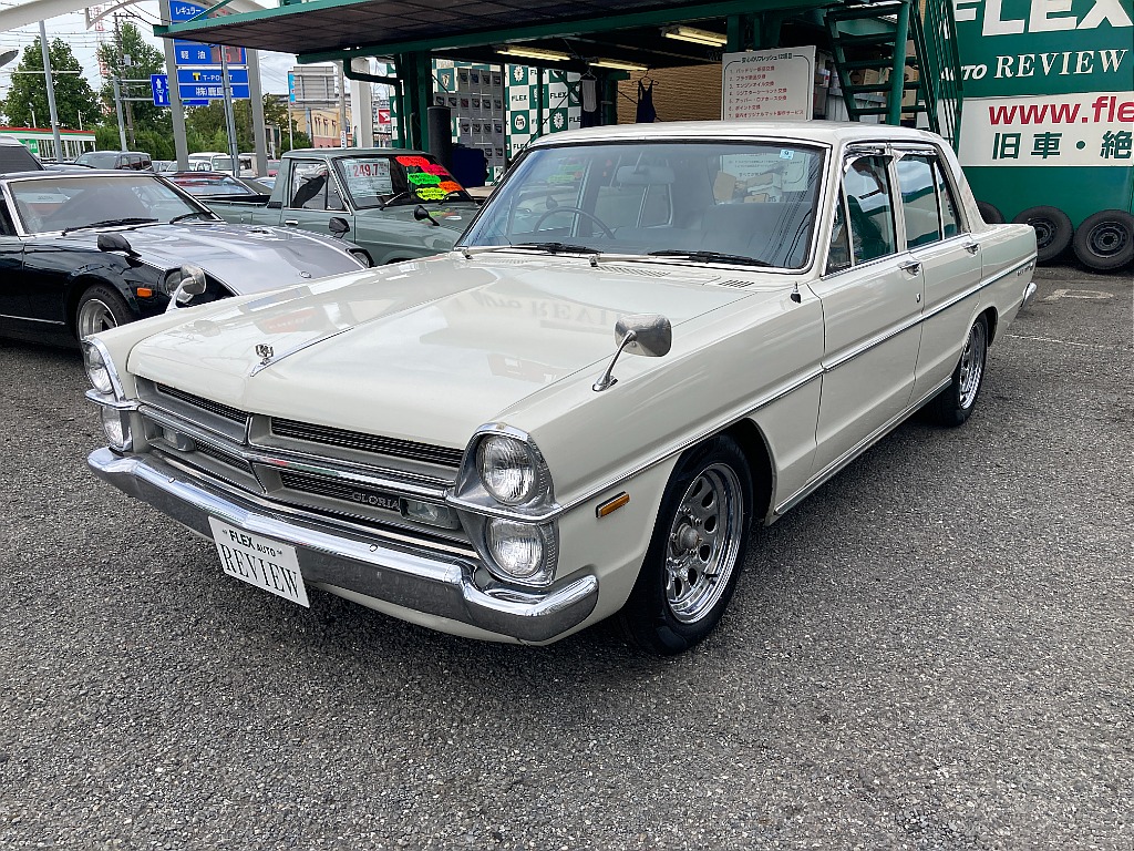 日産 グロリア(9枚目)