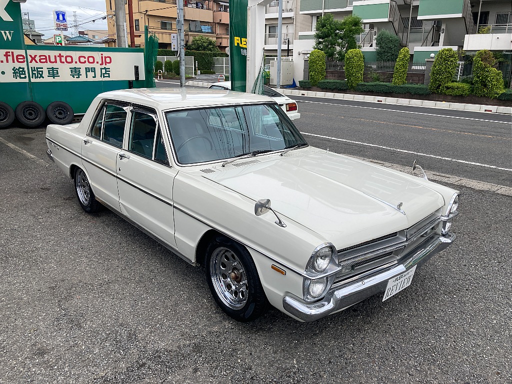 日産 グロリア(1枚目)