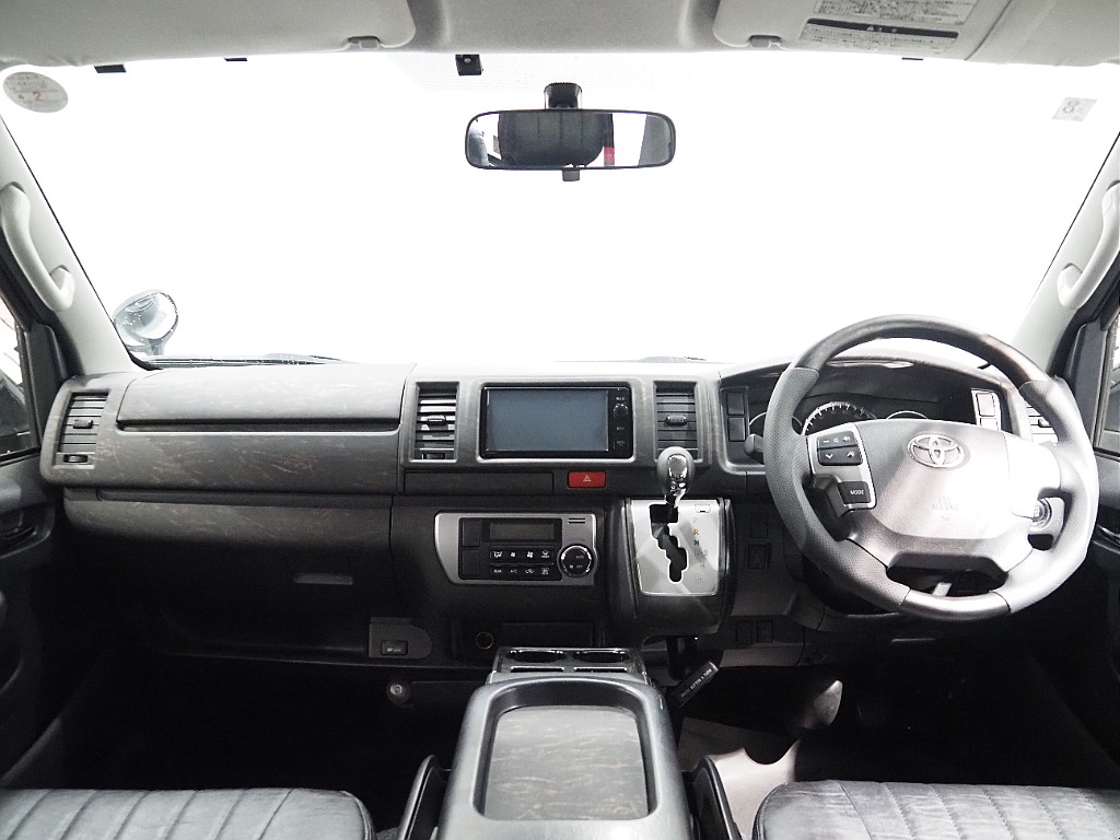 トヨタ レジアスエース 5ドアバン3.0DT スーパーGLロング 4WD  愛知県の詳細画像 その10