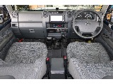 トヨタ ランドクルーザー70 70 5ドア4.0 4WD 再販モデル 静岡県の詳細画像 その2