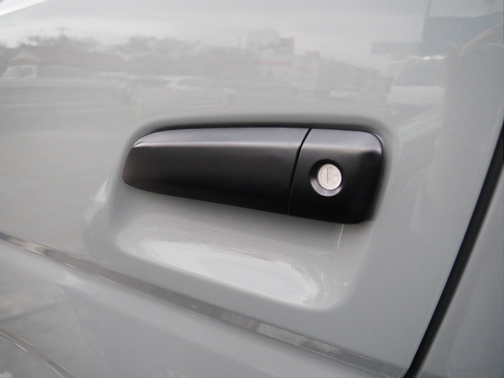 トヨタ ハイエースバン(37枚目)