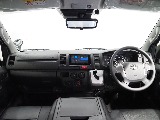 トヨタ ハイエースバン(2枚目)