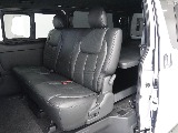カスタムディーゼル4WD！！スライドフロア・11ナビ・ヒッチメンバー♪