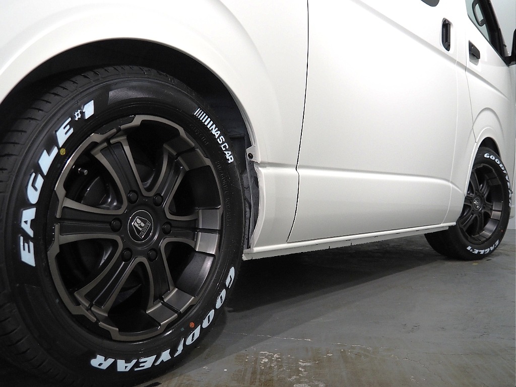 【新車ハイエースバン/2.0Lガソリン/DXGLパッケージ】スポーツスタイルで抜群の使い勝手！【全国納車可能】