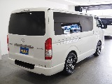 トヨタ ハイエースバン(8枚目)