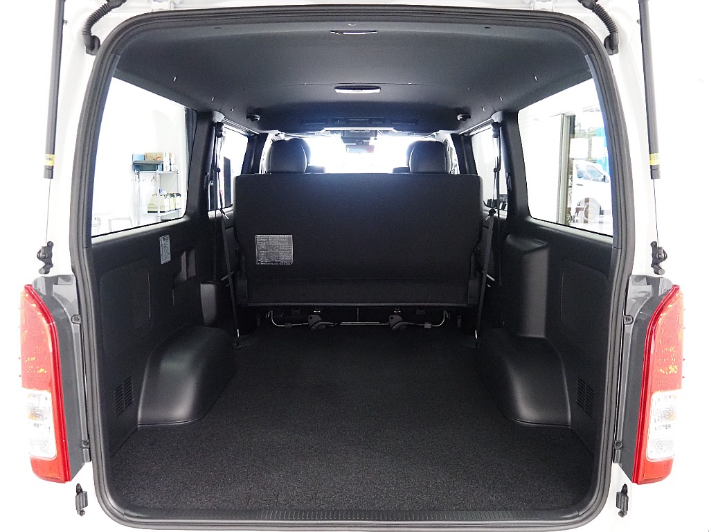 【新型未使用車/R7年DARKPRME S ディーゼル2WD】希少なベース車両♪