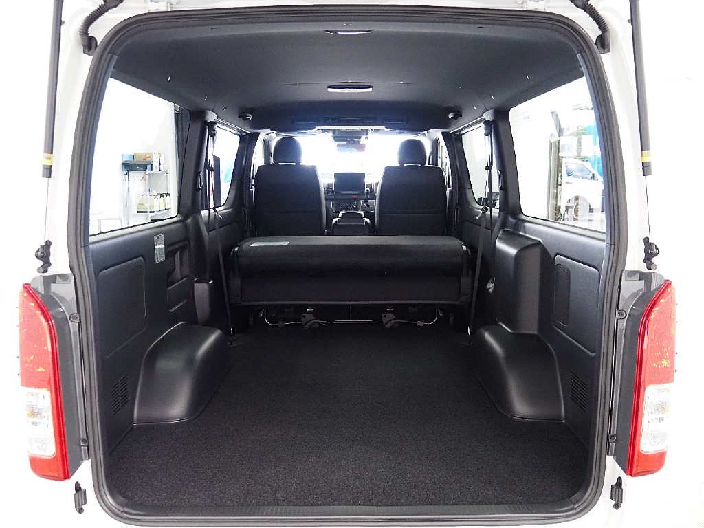 【新型未使用車/R7年DARKPRME S ディーゼル2WD】希少なベース車両♪