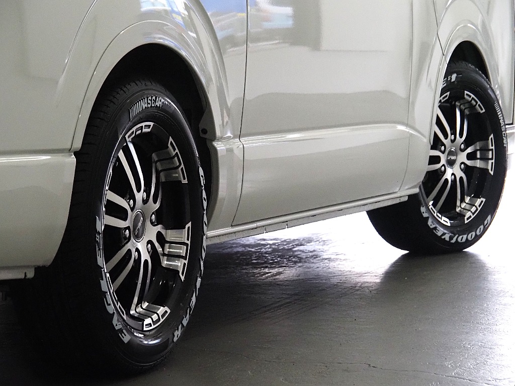 【新型未使用車/R7年DARKPRME S ディーゼル2WD】希少なベース車両♪