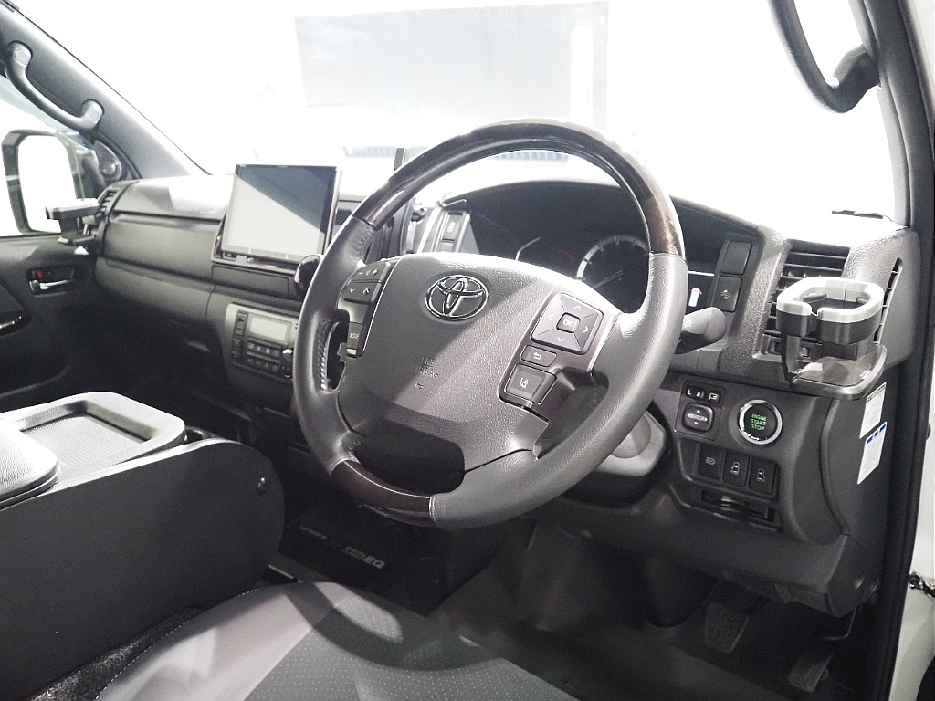 【オフロードカスタム/R5年DARKPRIMEⅡディーゼル4WD】内外装カスタム済み♪嬉しいカロッツェリア製ツインモニター♪